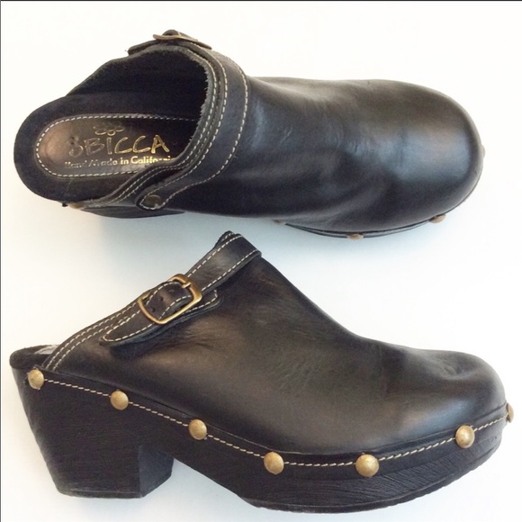 sbicca clogs